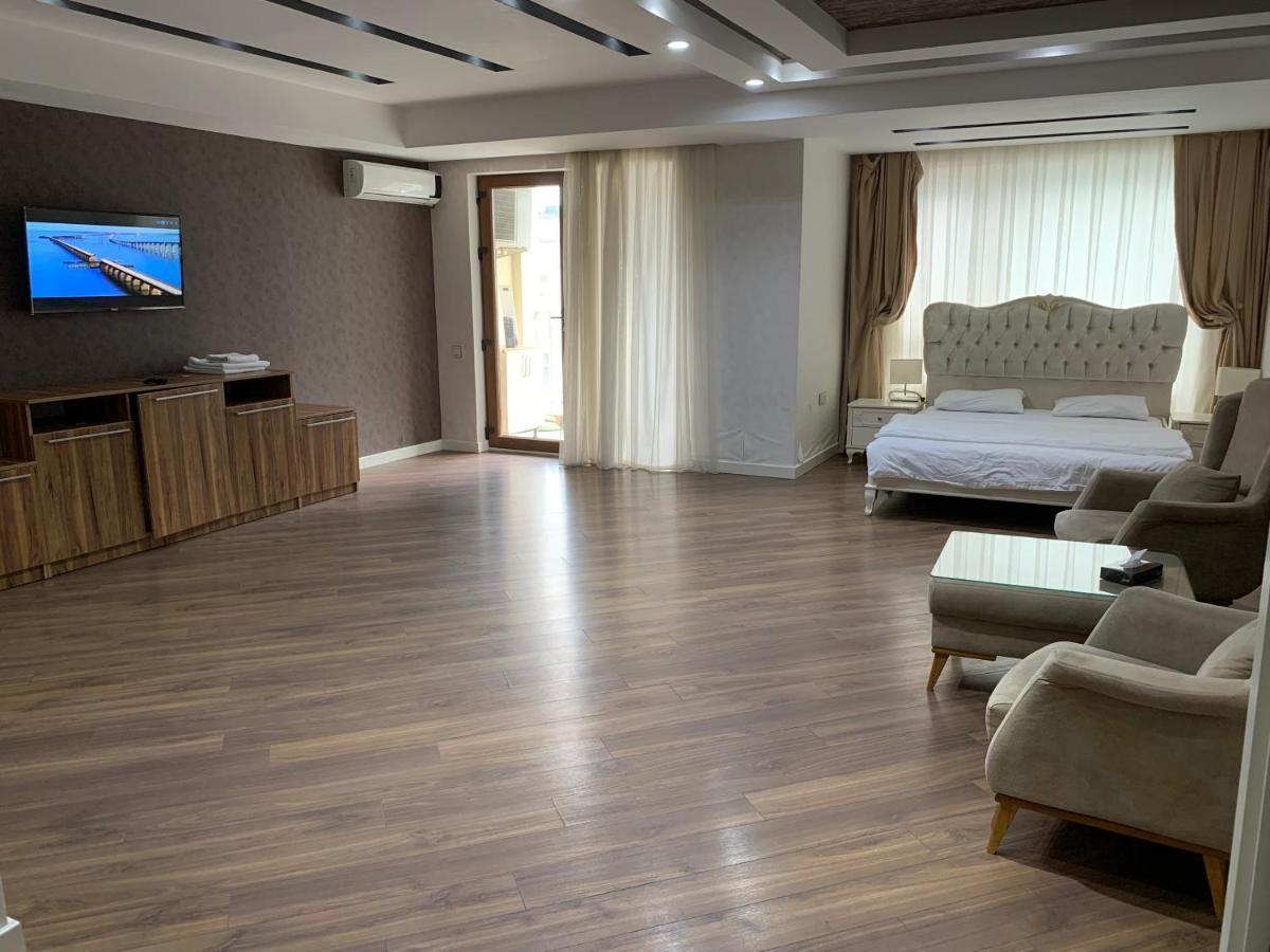 Park Azure Apartment Deluxe 2 Bedroom Bakoe Buitenkant foto